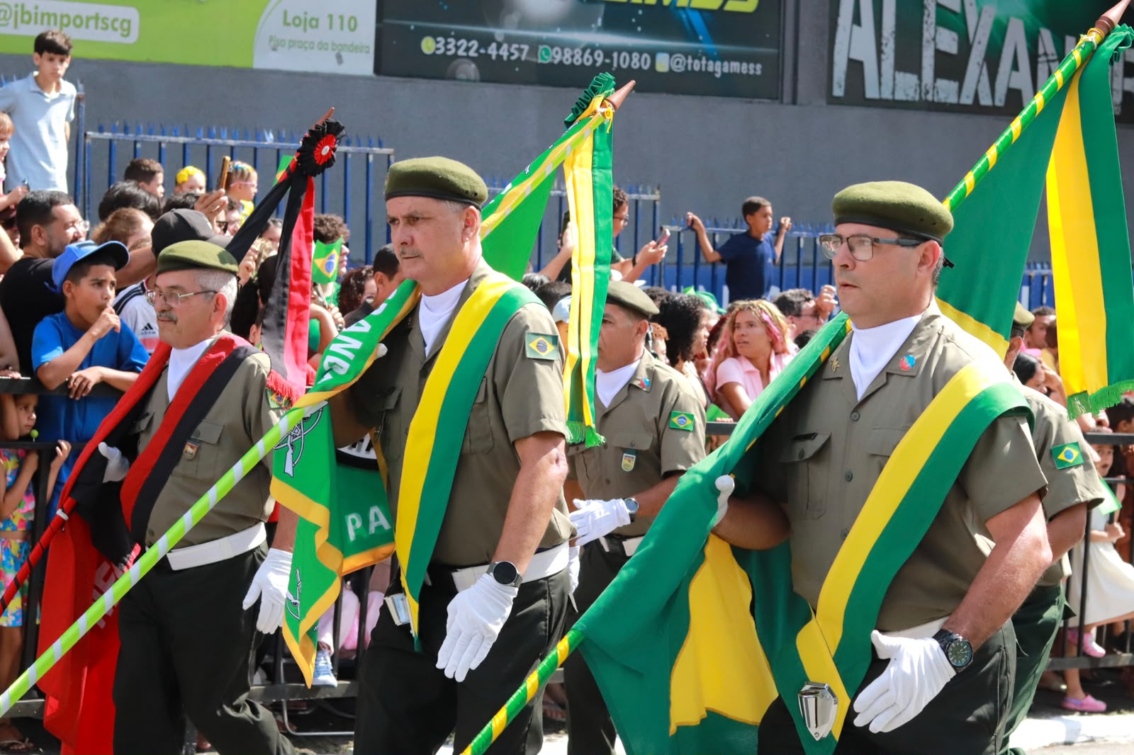 Desfile de 7 de Setembro reúne mais de 10 mil pessoas em Campina Grande
