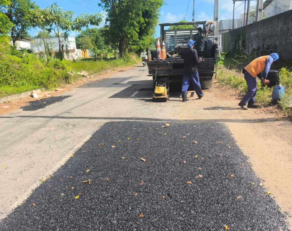 Seinfra executa operação tapa-buraco em 36 bairros de João Pessoa