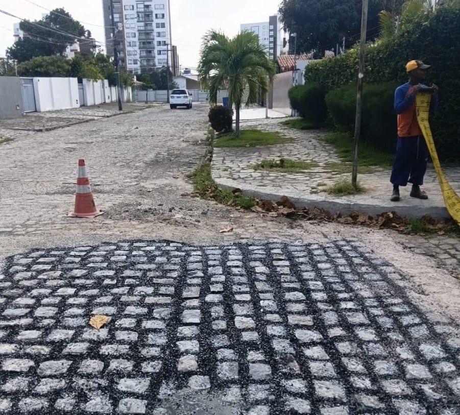 Seinfra faz operação tapa-buraco em 30 bairros de João Pessoa na segunda-feira